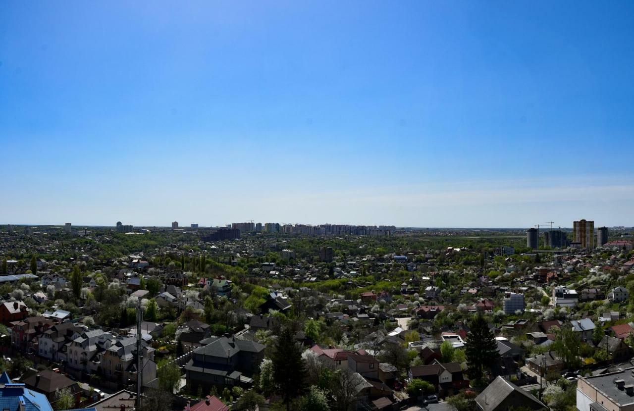 Aparthotel On Klinichna St. Киев Екстериор снимка